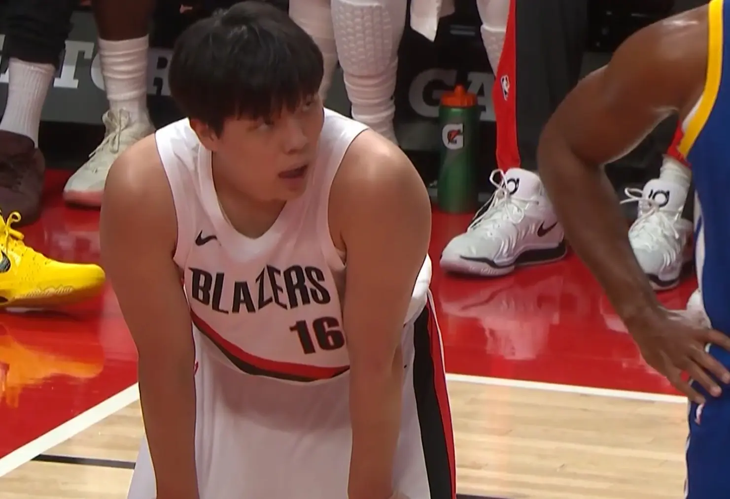 定性, 随后, 赛基本锁定 定性, 随后, 赛基本锁定