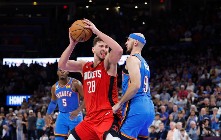 次在揭幕战, 封盖, PQlKr